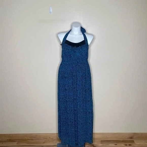 - Torrid sleeveless maxi dress - Picture 3 of 9